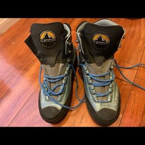LA Sportiva